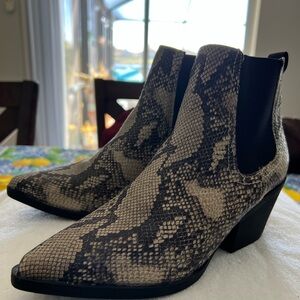 New Look snakeskin ankle boots, size 3/36